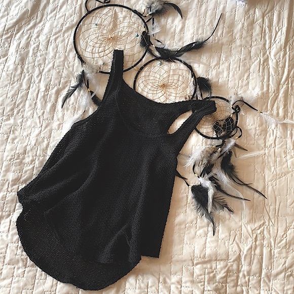 Flowy Mesh Tank Top - Picture 8 of 8